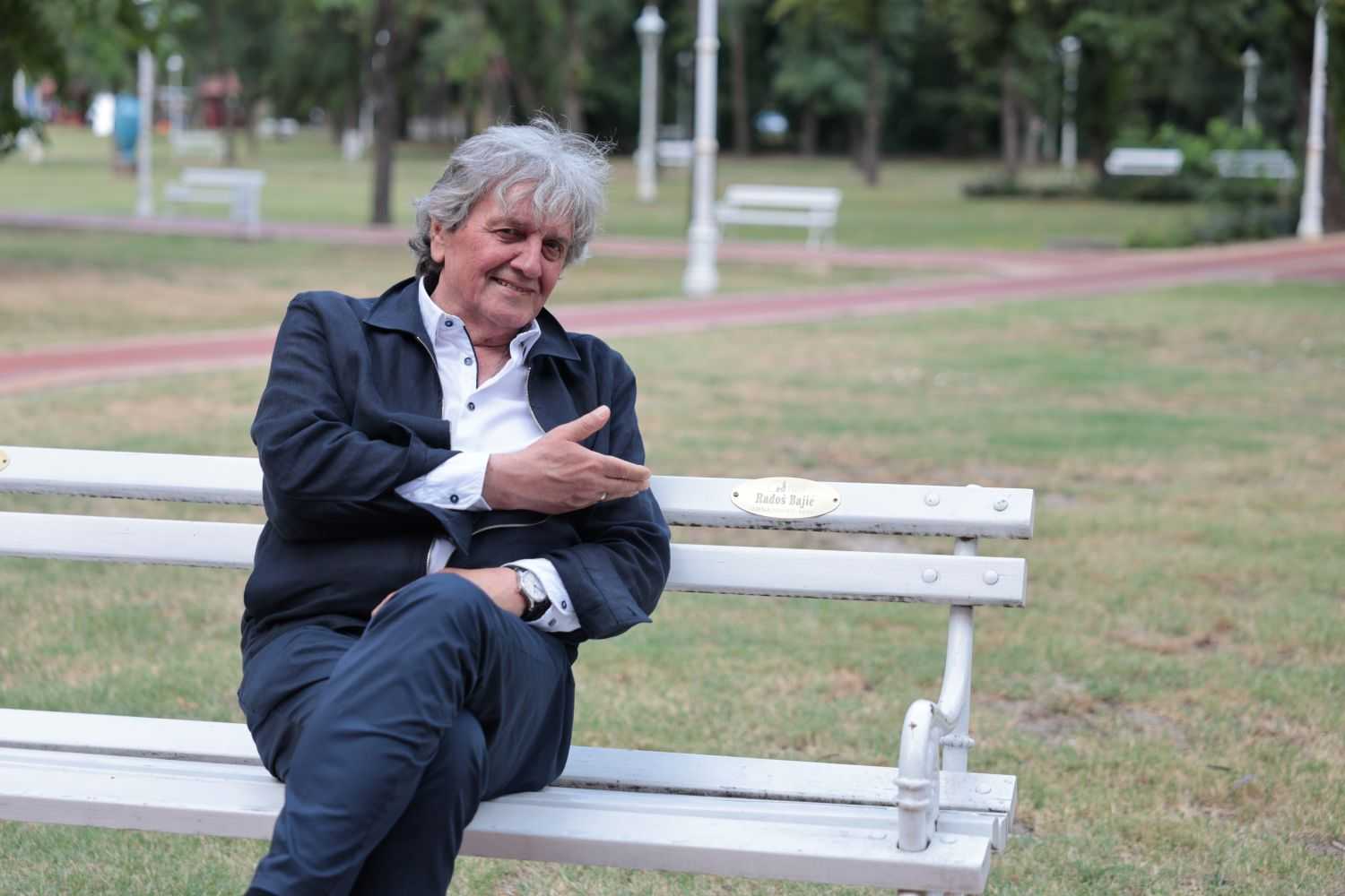 Coverimage "Serbian film has fallen" an interview with Rado&scaron; Bajić